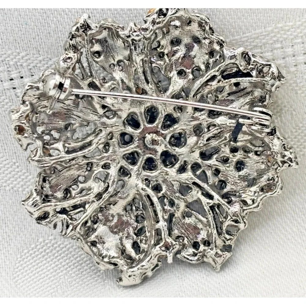 Vintage‎ Silver Tone Floral Brooch Hematite Gray Rhinestone Pin 2